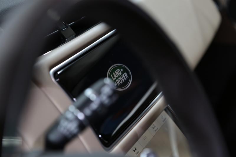  - Range Rover Sport Hybride rechargeable | nos photos depuis le Mondial de l'Auto 2018